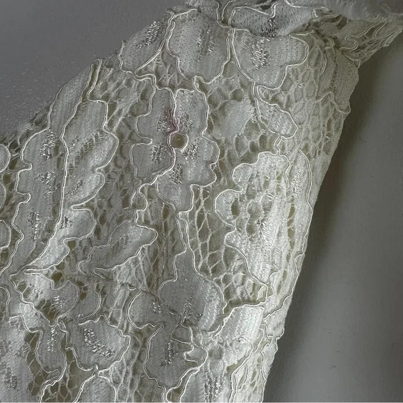 Reformation dress - Picture 8 of 14